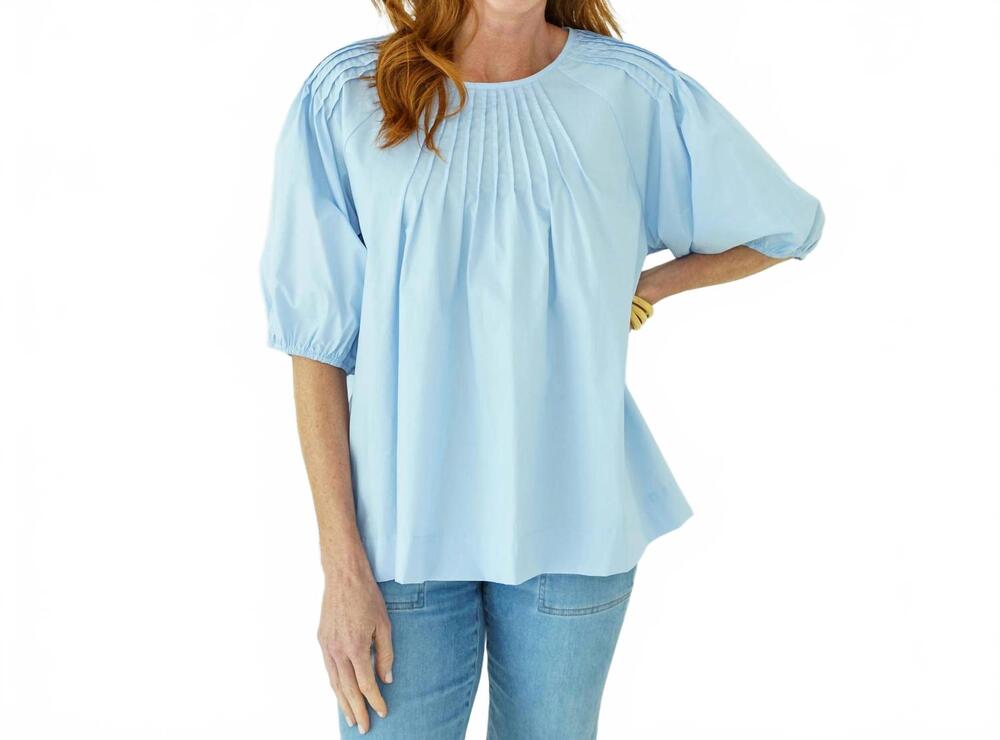 NEW CARYN LAWN libby top in light blue